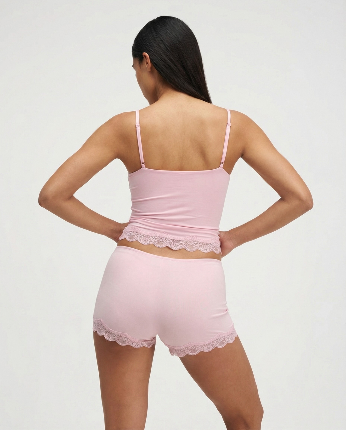 Conjunto Noches Suaves de Encaje