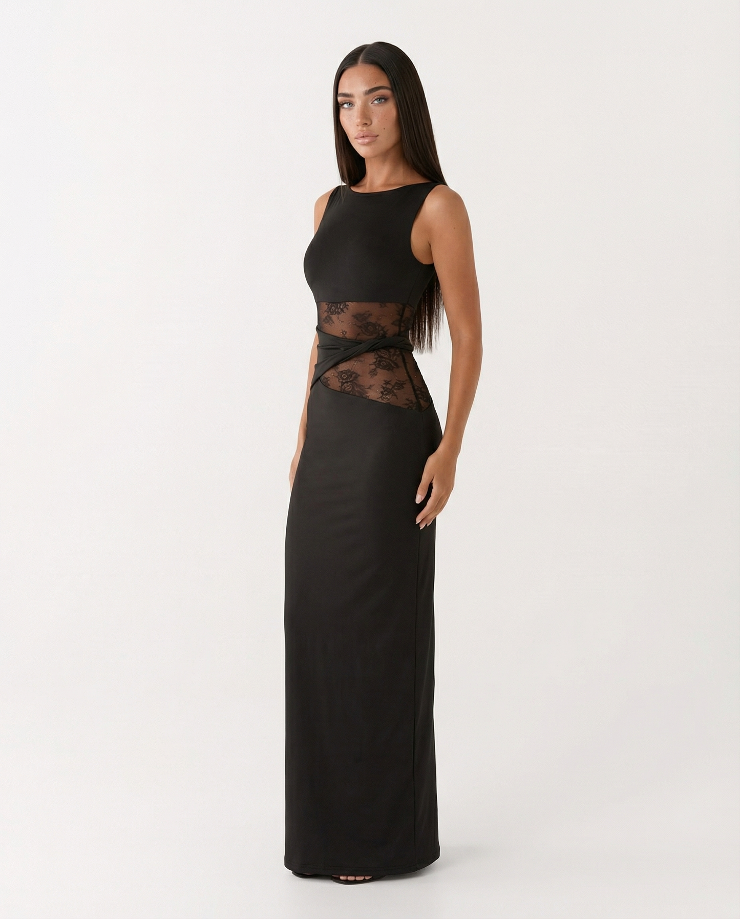 Vestido Maxi Ilusión de Encaje