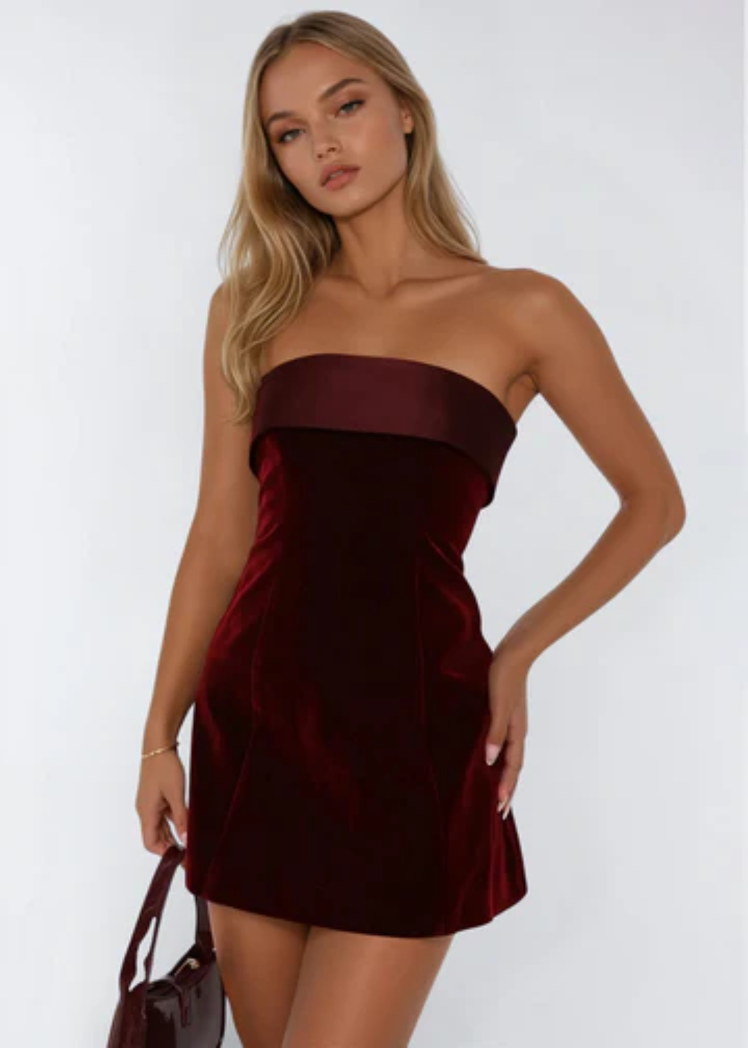Aurora | Vestido Pasión de Terciopelo